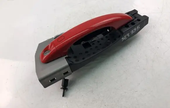 Audi A1 Front door exterior handle 8T0837205A
