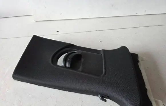 Audi A3 S3 8V Seat belt trim 8V4867244