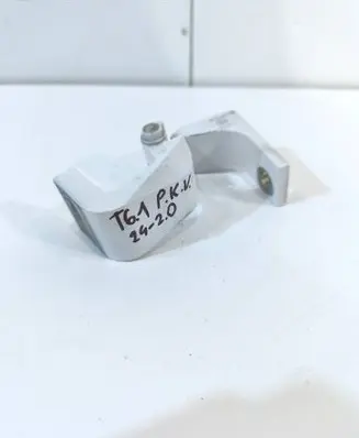 Volkswagen Transporter - Caravelle T6 Front door upper hinge 7E0831401B