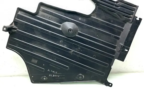 Ford Focus Rear underbody cover/under tray JX6B9D183BB