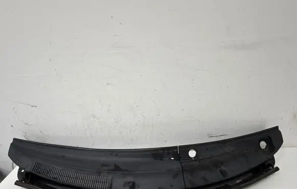Toyota Yaris Wiper trim 557820D100
