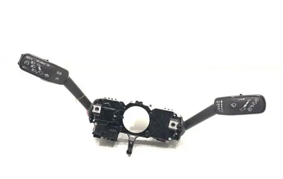 Skoda Kamiq Wiper turn signal indicator stalk/switch 