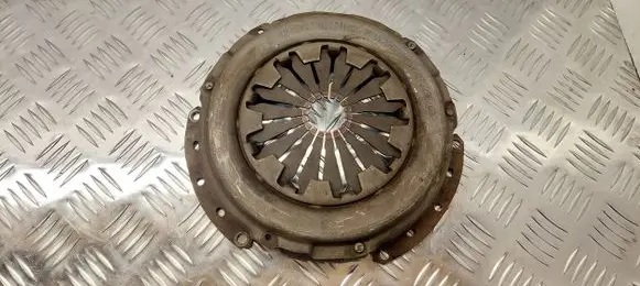 Volkswagen Polo III 6N 6N2 6NF Pressure plate 030141025F