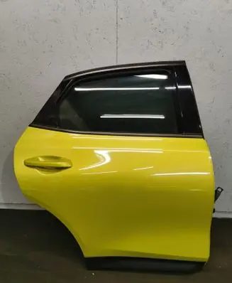 KIA Xceed Rear door