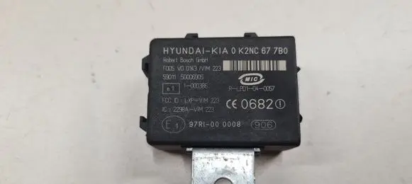 KIA Carens I Immobilizer control unit/module 0K2NC677B0 97KI000008