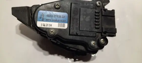 Jaguar X-Type Accelerator throttle pedal 4X439F836DF