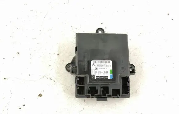 Mercedes-Benz B W245 Door control unit/module 1698209226 1698203285