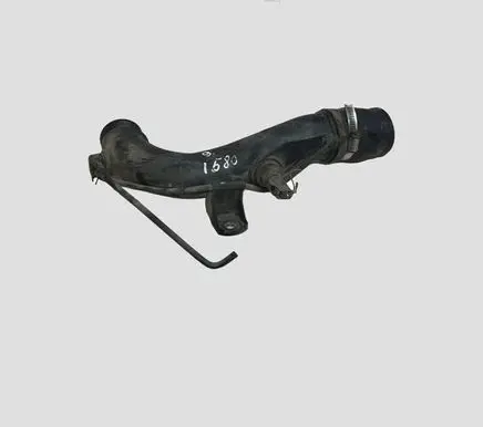 Toyota Avensis T250 Intercooler hose/pipe 173620R010