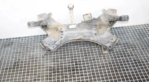 Hyundai ix35 Front subframe 624012Y610