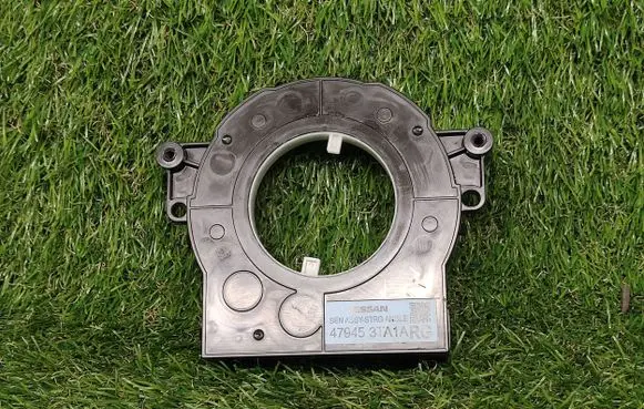 Nissan Pathfinder R52 Steering angle sensor 479453TA1A