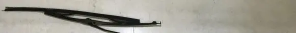 Toyota Avensis T250 Front wiper blade arm 6596