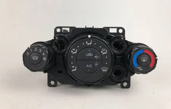 Ford Fiesta Climate control unit 8A6118549 8A6919980