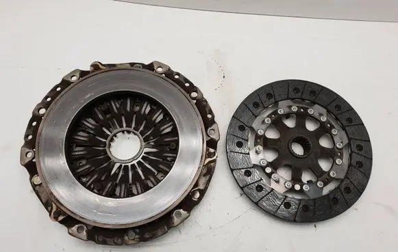 BMW 1 F20 F21 Pressure plate 7614326 7614325 21217614326