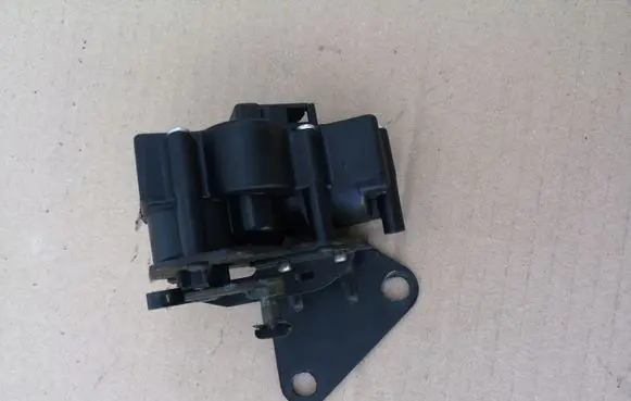 Seat Alhambra (Mk1) Rear door window regulator motor 7M0847079