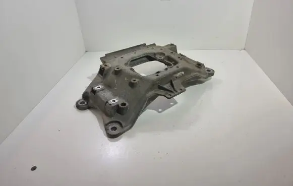 Audi A6 S6 C7 4G Gearbox mounting bracket 8K0399263BH