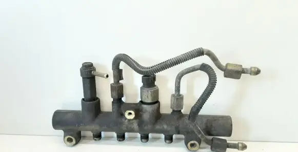 Mazda 6 Fuel main line pipe 6110