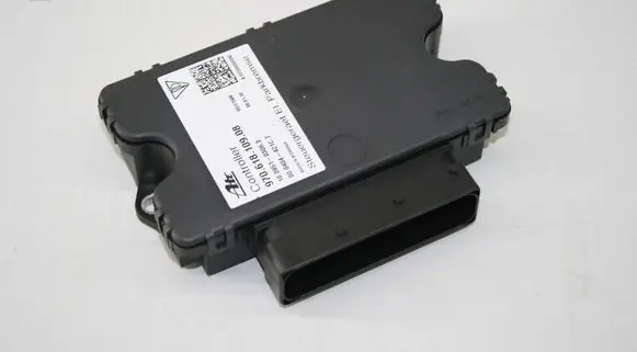Porsche Panamera (970) Rear brake EMF control unit/module 97061810908