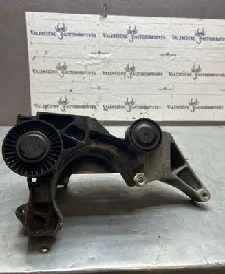 BMW 3 E90 E91 Generator/alternator bracket 7802639 GD0148 13992010