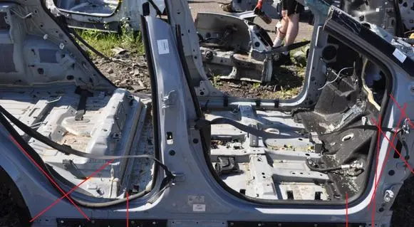 Renault 5 E-Tech Side car body part