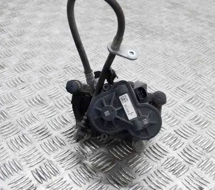 Jaguar E-Pace Rear brake caliper JK722K328AA