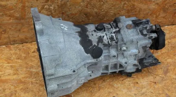 BMW 3 E30 Manual 7 speed gearbox 1048301045
