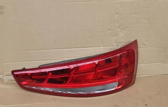 Audi Q3 8U Rear/tail lights 8U0945094