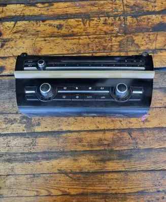 BMW 5 F10 F11 Climate control unit 9236483 42961751 C729159