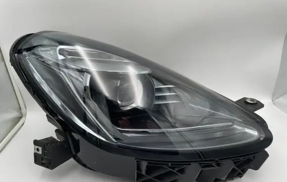 Maserati Grecale Headlight/headlamp 06702930690