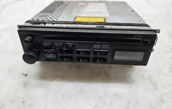 Hyundai Elantra Radio/CD/DVD/GPS head unit 961602D105AX H265JU