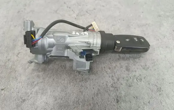 Volkswagen Caddy Ignition lock 
