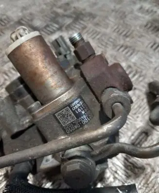 Toyota RAV 4 (XA30) Fuel injection high pressure pump 221000R050 T10300