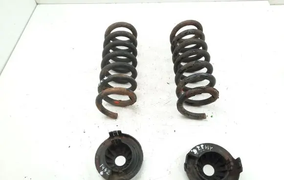Mercedes-Benz E W211 Rear coil spring