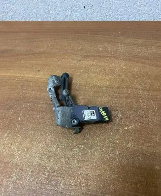 Volvo XC90 Air suspension front height level sensor 31681287 G1014