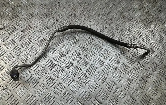 Air conditioning (A/C) pipe/hose