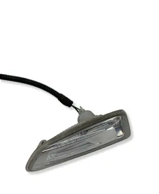 Opel Astra J Front fender indicator light 13273104 5510512838