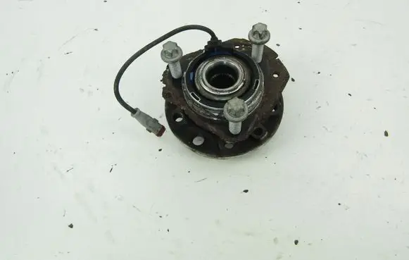 Opel Astra H Front wheel hub 