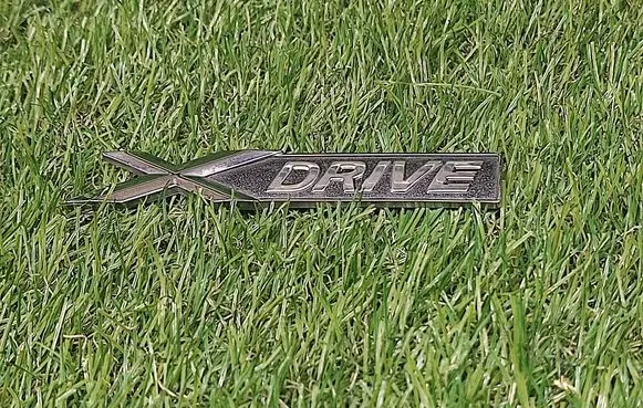 BMW 3 E90 E91 Fender model badge letters H4329