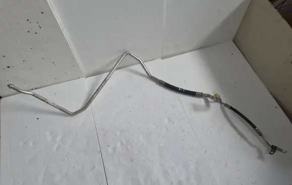 Smart ForFour II W453 Air conditioning (A/C) pipe/hose A4538308500 924805422R