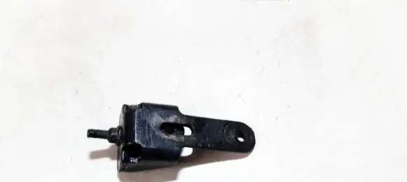 Chrysler Voyager Engine mounting bracket 4612921l