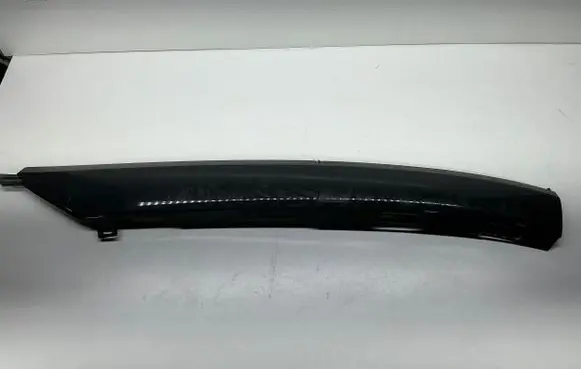 Windshield trim