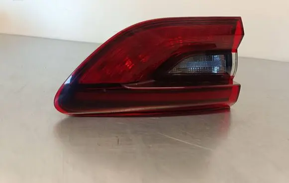 Opel Insignia B Tailgate rear/tail lights 39107534 20580102