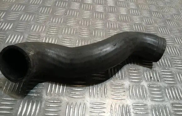 Volvo V70 Intercooler hose/pipe 30766441