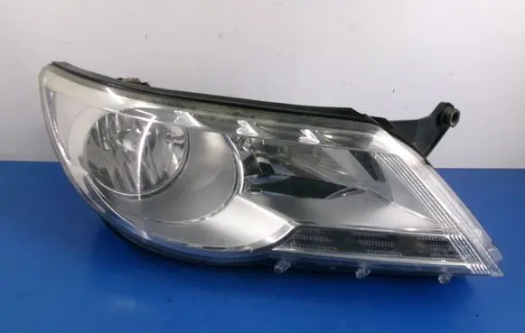 Volkswagen Tiguan Headlight/headlamp 5N1941032R