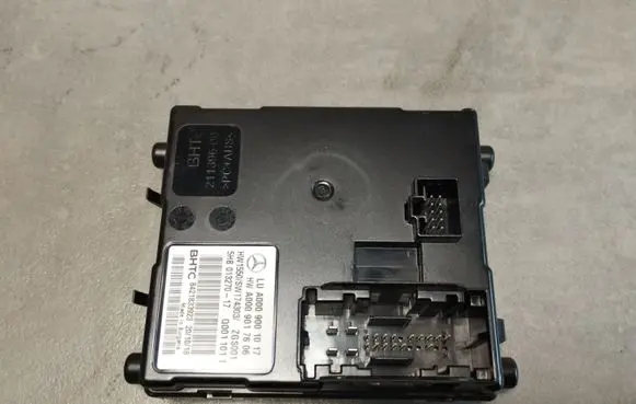 Mercedes-Benz E W213 Air conditioning/heating control unit A0009001017 A0009017606