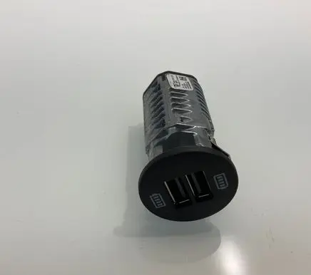 Porsche Macan (95B) USB socket connector 95B035222 316038626860