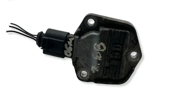 Audi A6 S6 C6 4F Oil level sensor 6PR00807905 06E907660