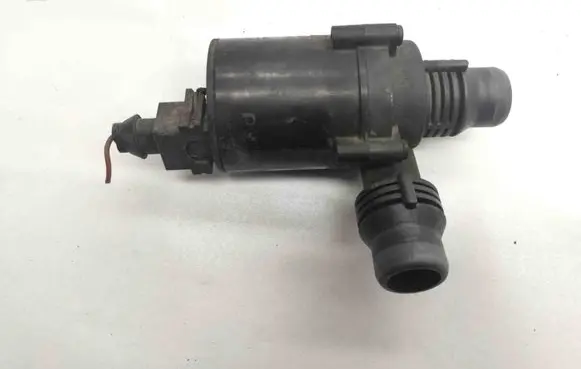 BMW X5 E70 Electric auxiliary coolant/water pump 6951549