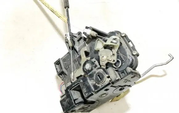 Audi A6 S6 C5 4B Rear door lock