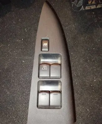 Nissan Note (E11) Electric window control switch 25401BH12B 1709
