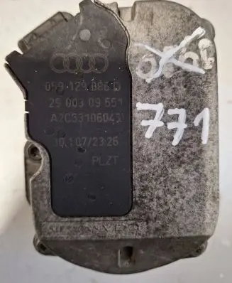 Volkswagen Touareg I Intake manifold valve actuator/motor A2C53106043